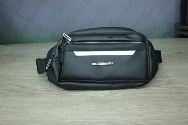 Arctic hunter Black White  Chest/Waist Bag - Image 2