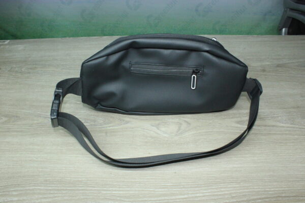 Arctic hunter Black White  Chest/Waist Bag - Image 3